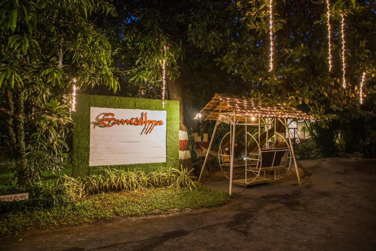 Sanidhya Resort Alībāg Exterior foto