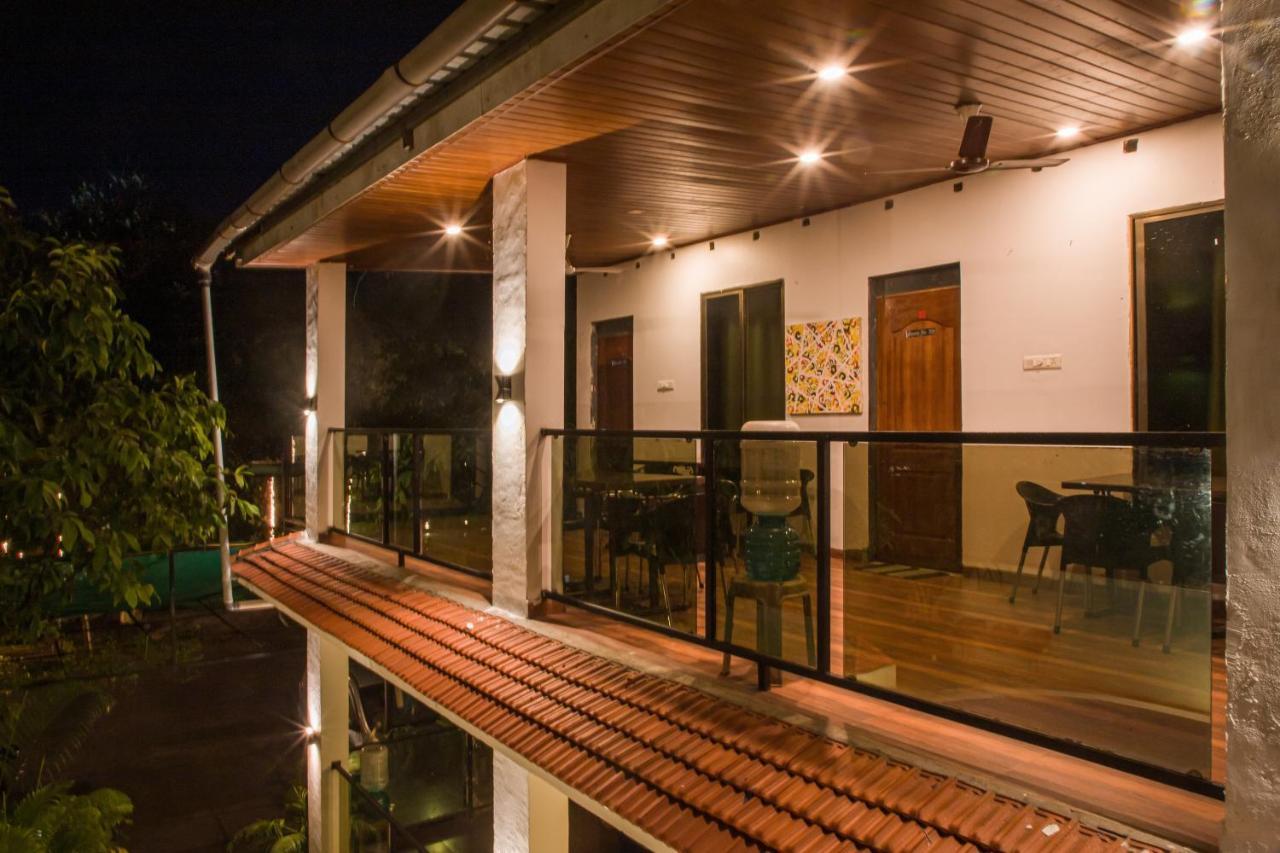 Sanidhya Resort Alībāg Exterior foto