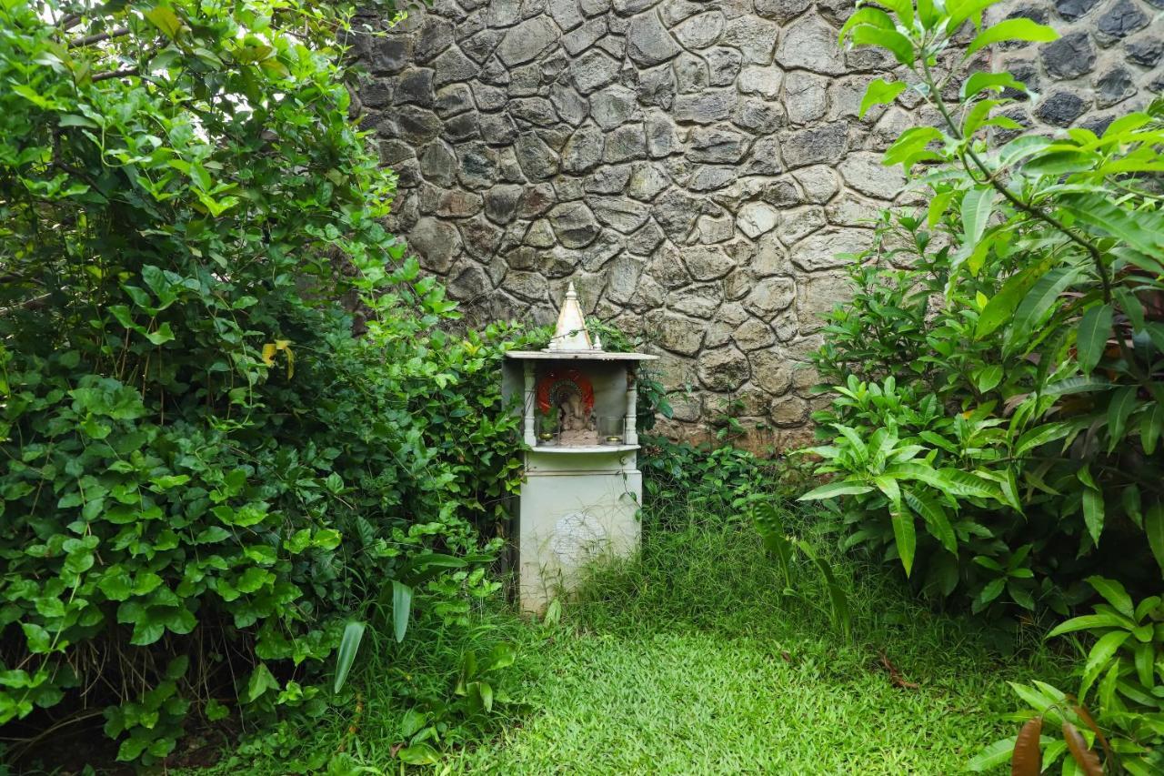 Sanidhya Resort Alībāg Exterior foto